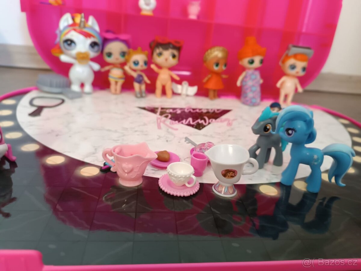 LOL kufřík s panenkami - 15