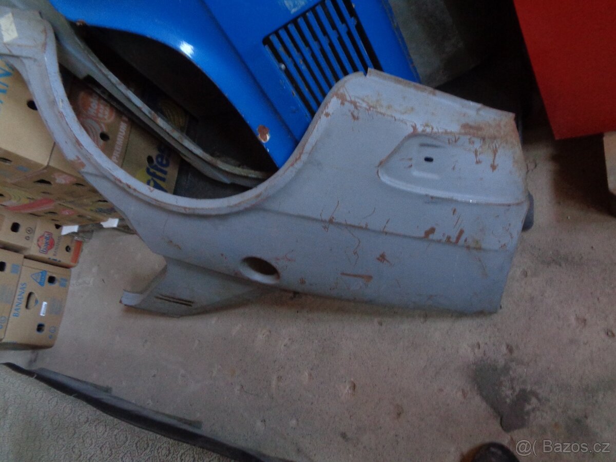 Škoda 105M 120M 130M nove zadni blatniky original L+P - 15