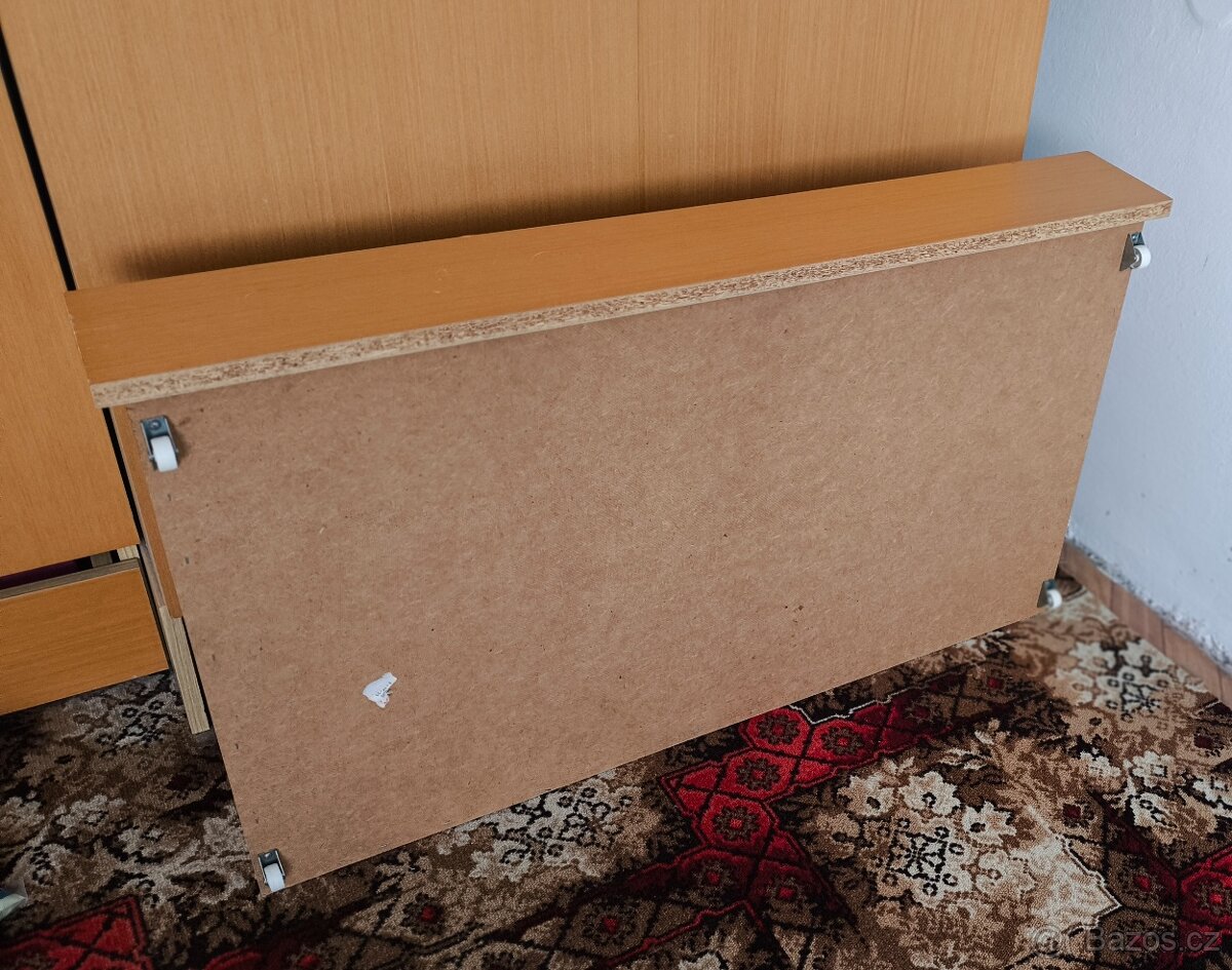 Prodám sestavu skříněk, různé možnosti sestavení - 15