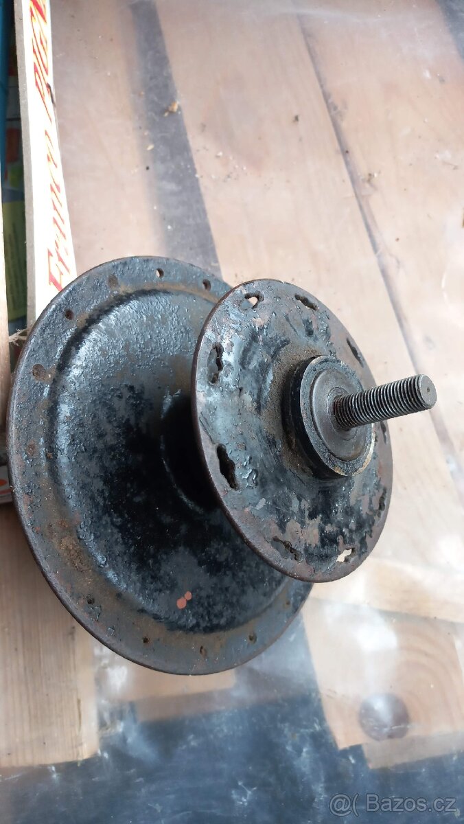 ČZ Předvalečná - Přední kola - 15