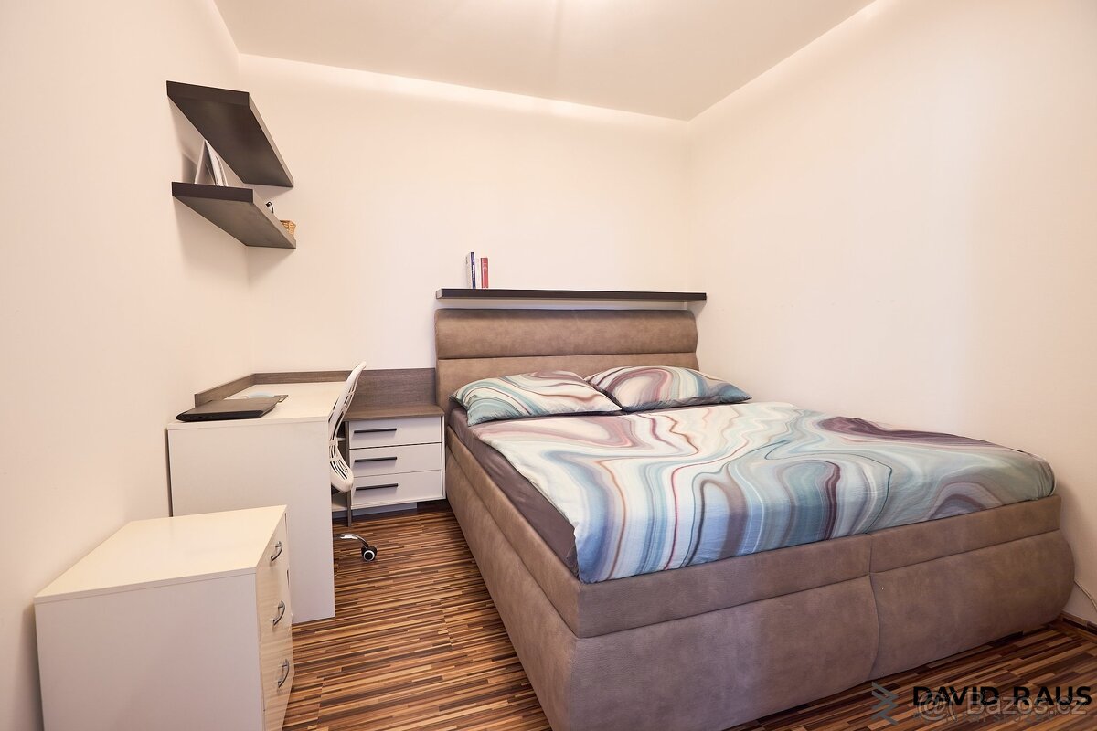 Prodej bytu 3+kk s terasou a zahrádkou( 120,0 m²) ,ul.  Kláš - 15