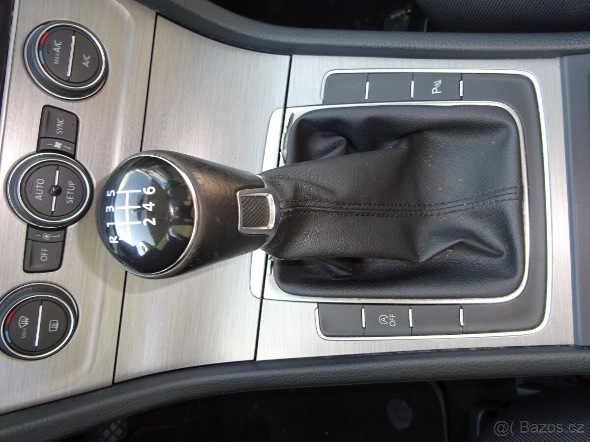 Volkswagen Golf 1,2 TSI - 15