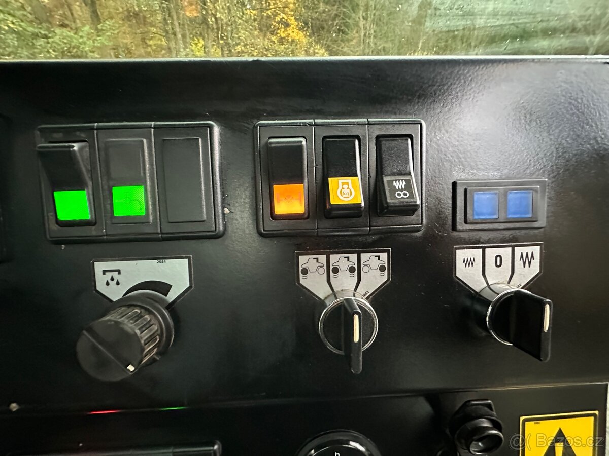 Stavostroj VH 700 A 2000 rok - 15