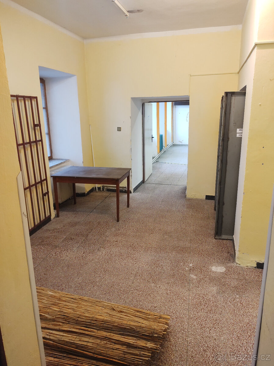 Pronájem obchodu Svitavy - 15