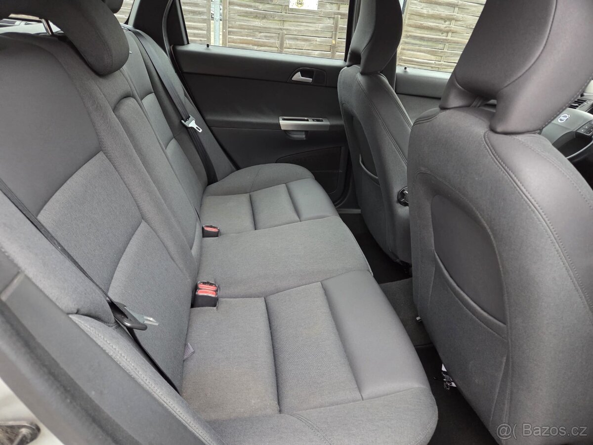 Volvo V50, 1.6D 80kW KLIMA - 15