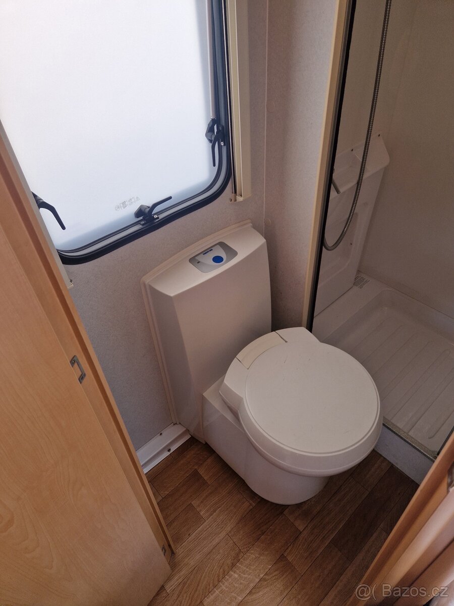 Prodám karavan Elddis Odyssey 544 (r. v. 2010) - 15
