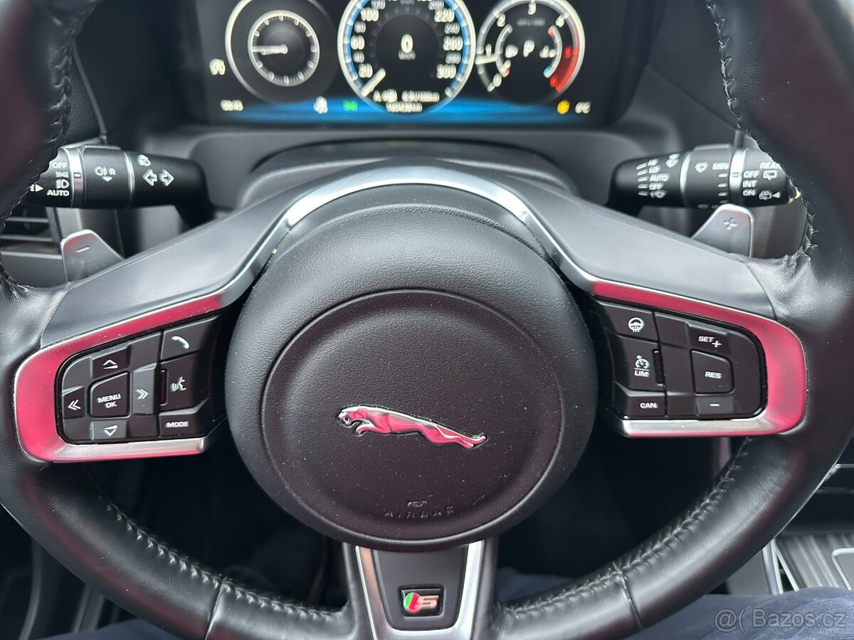 Jaguar XF, Kombi 3,0 TDi 221kW - 15