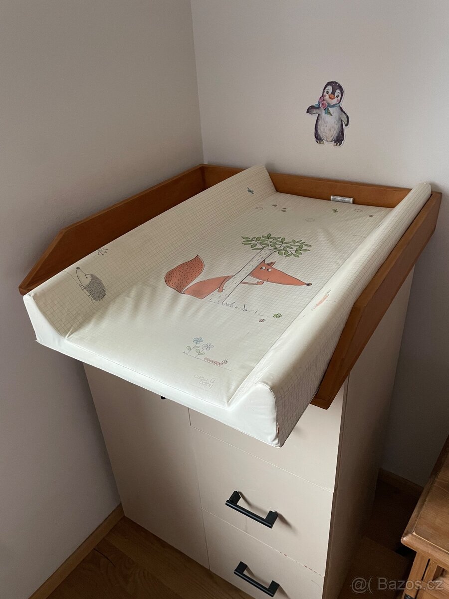 Přebalovací pult - 15