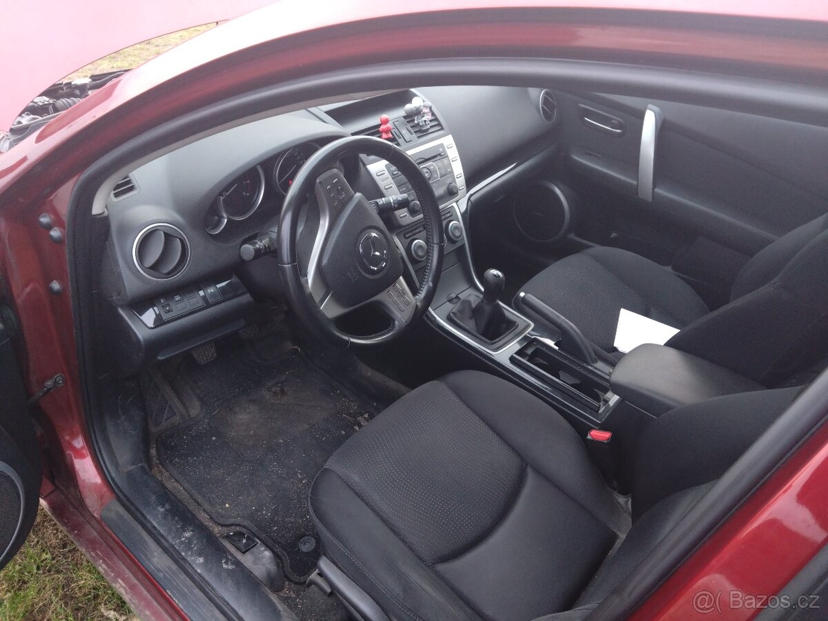 Mazda 6 1.8i 88kw možná výměna za odtahovku - 15