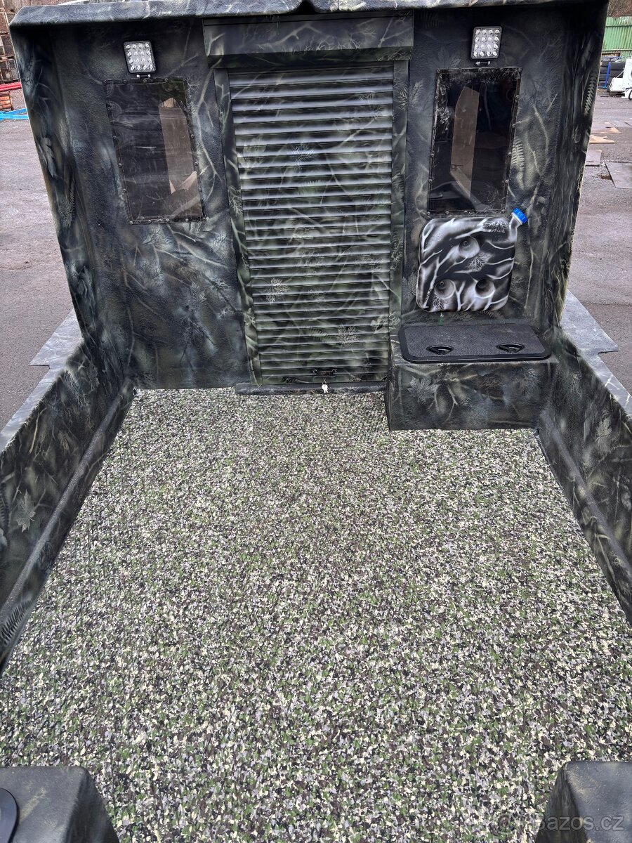 Loď na ryby 6,1m x 2m - 15