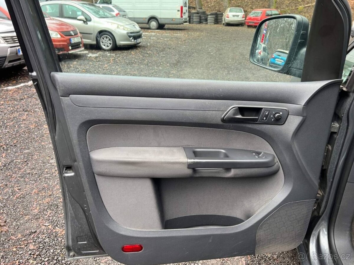 VW Caddy 1.2 TSI 77 kW 2x šoupačky 2011 klima serviska - 15