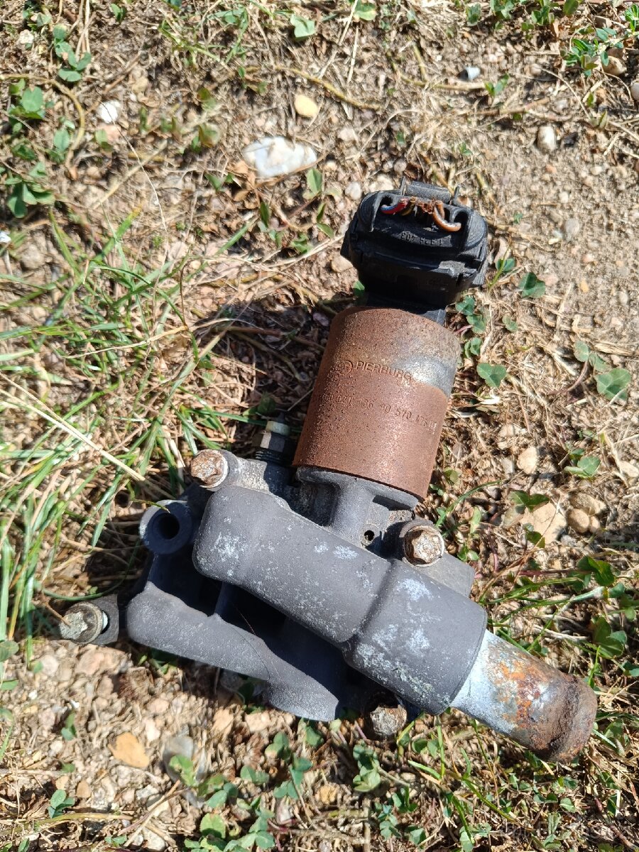 Opel Corsa B - náhradní díly - 15