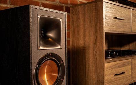 Klipsch R-610F, sloupové, nové, nevybalené, 4 kusy celkem - 15