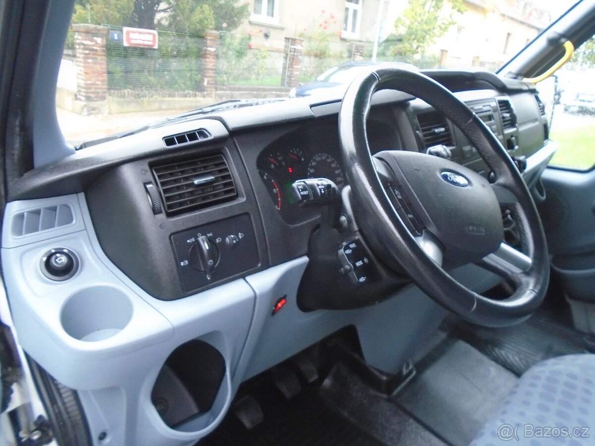 Ford Transit 2.2 TDCi 9 míst L3H3 Klima - 15