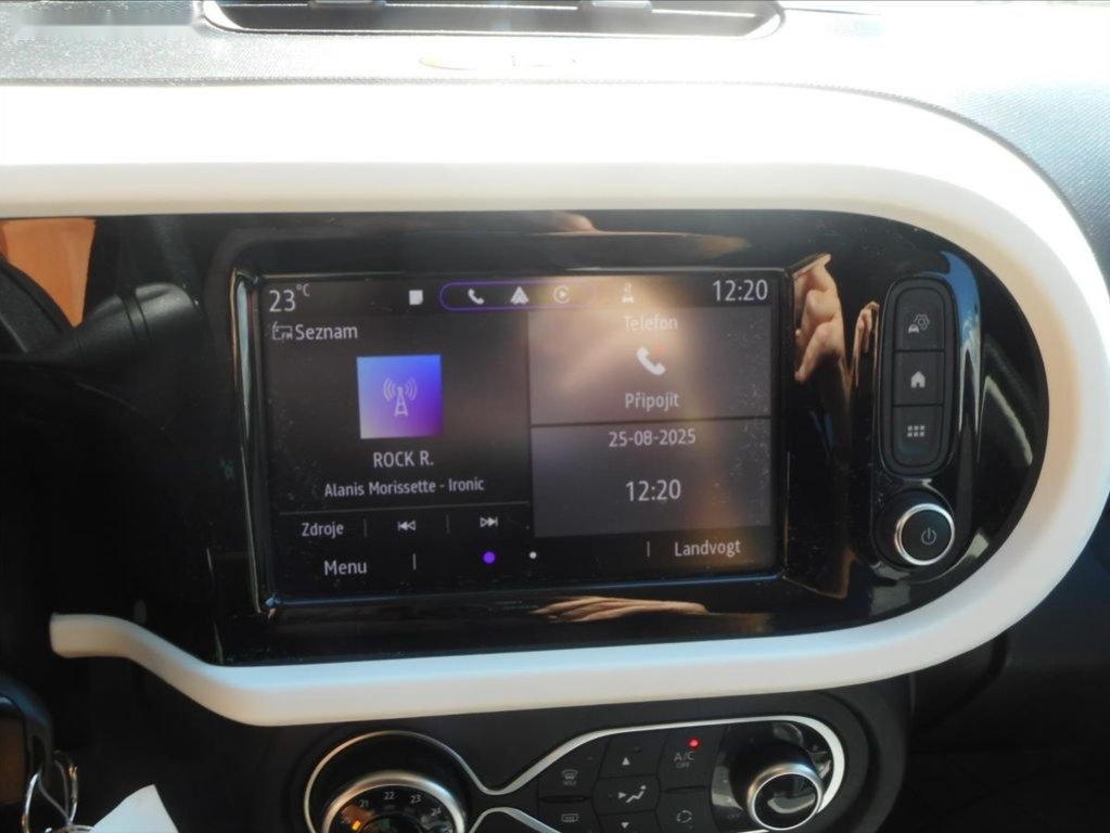 Renault Twingo - 15