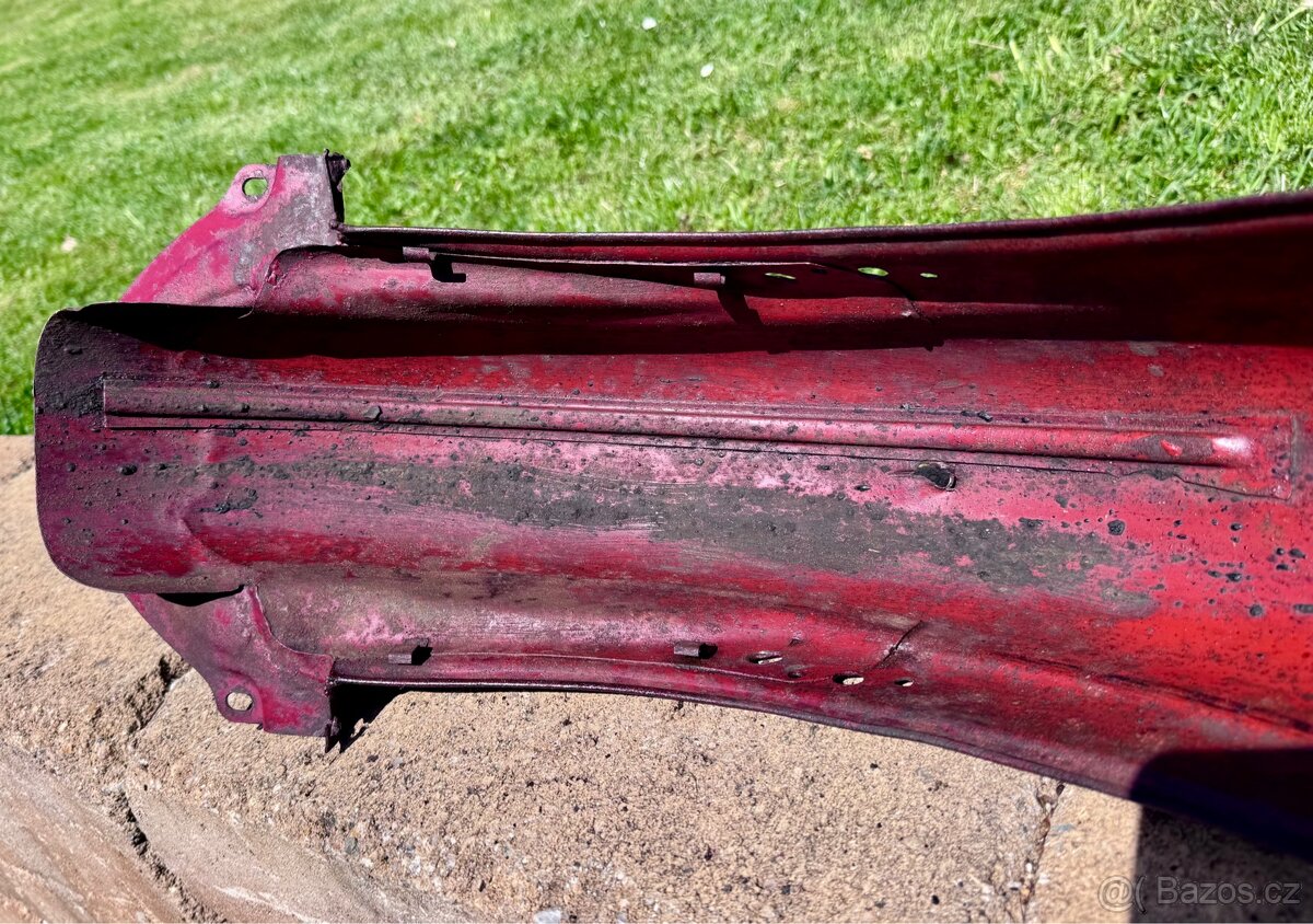 Jawa 250 350 panelka - zadní blatník - 15