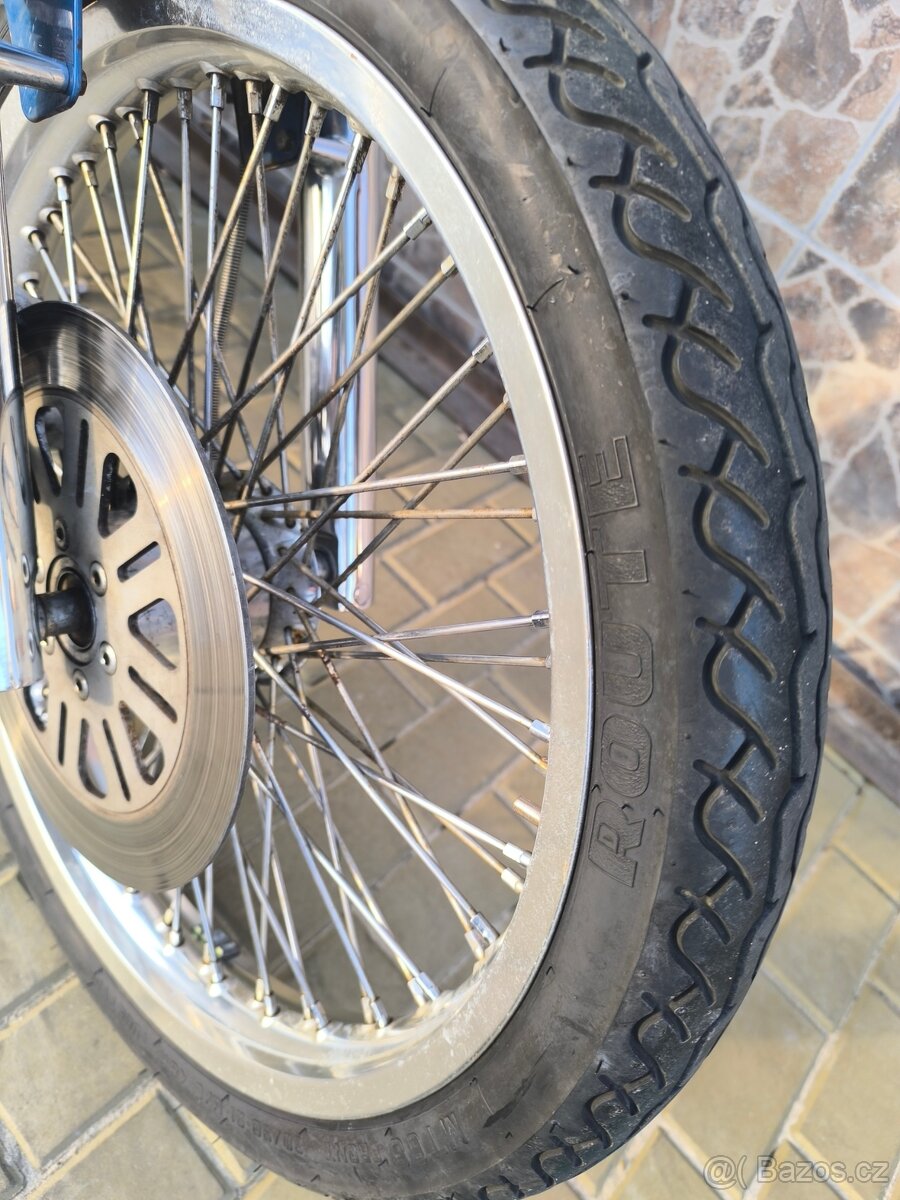 Suzuki VS 750 Intruder VS 800 - 15