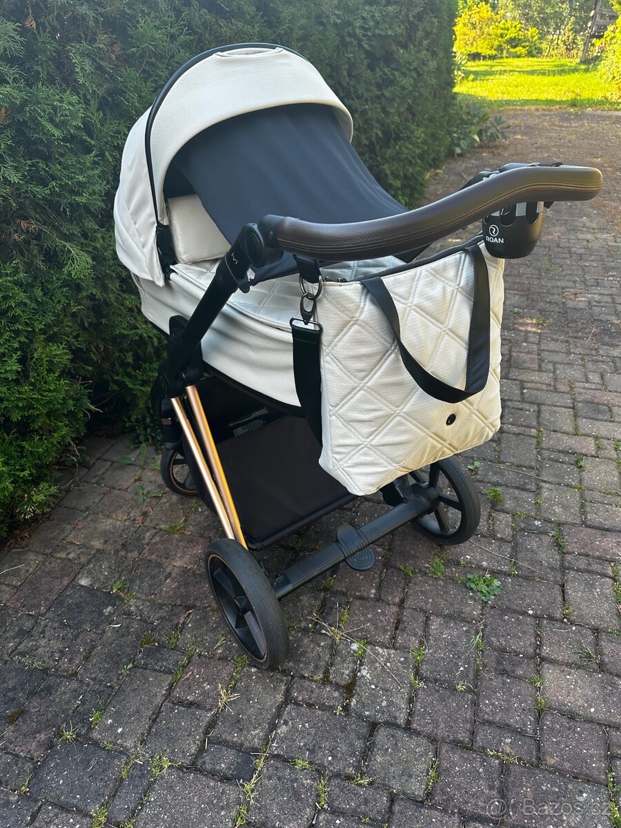 Kočárek Roan Ivi - 15