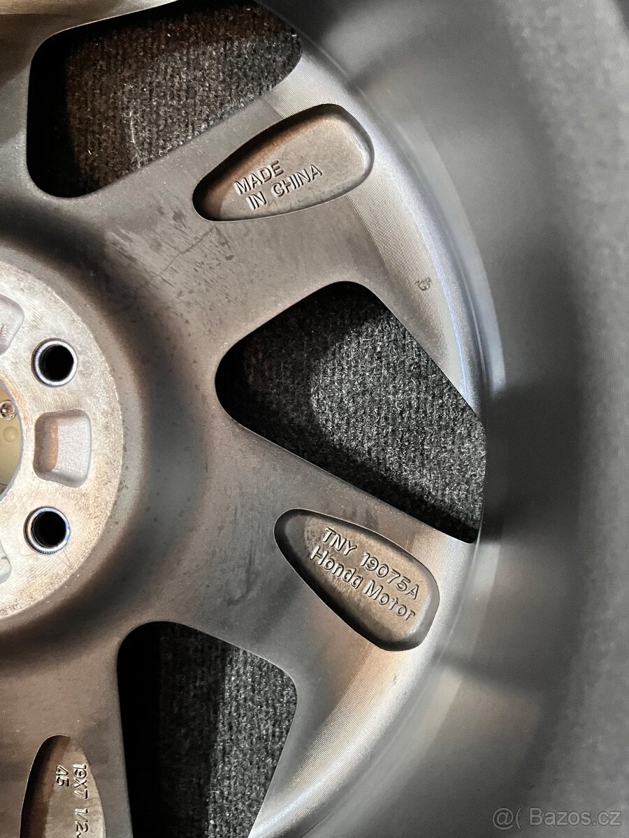 5x114,3 R19 Honda CRV originál Alu disky - TOP - 15