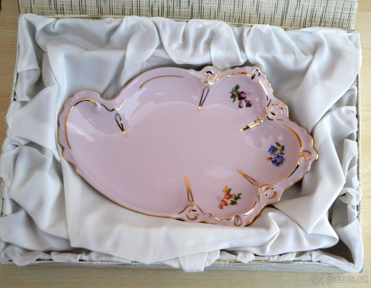 JUBILEJKA ČÍŠE aj - 15