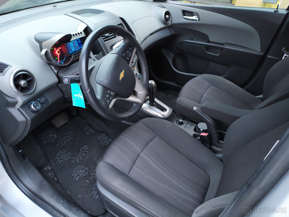 Chevrolet Aveo 1.6 LTZ AUTOMAT - 15