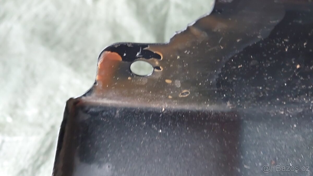 Mercedes W164 BLATNÍK LEVÝ ČERNÝ 2500kč - 15