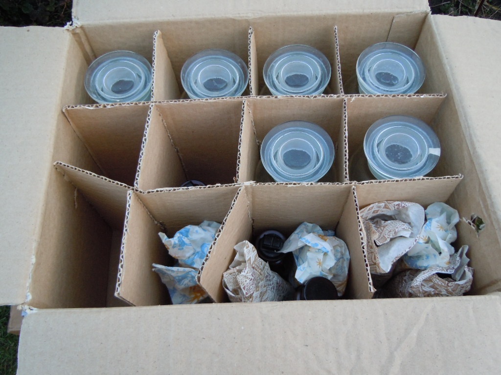 LÁHVE S BROUŠENÝMI UZÁVĚRY - 15