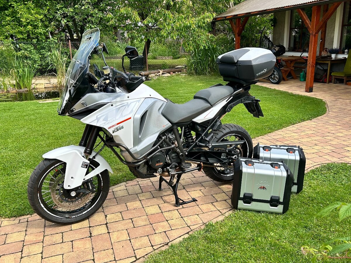 KTM 1290 Super Adventure - 15