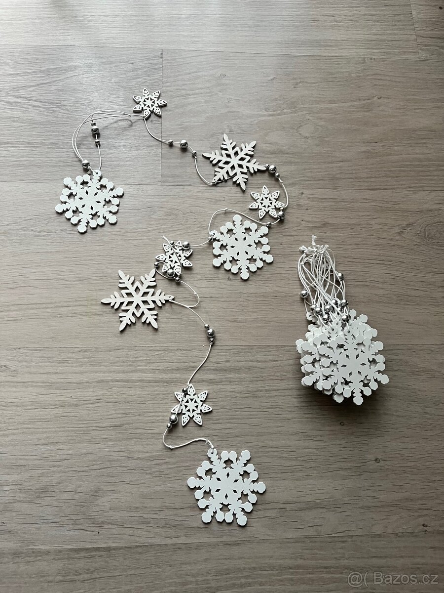 Vánoční dekorace- lucerny, světýlka, ozdoby - 15