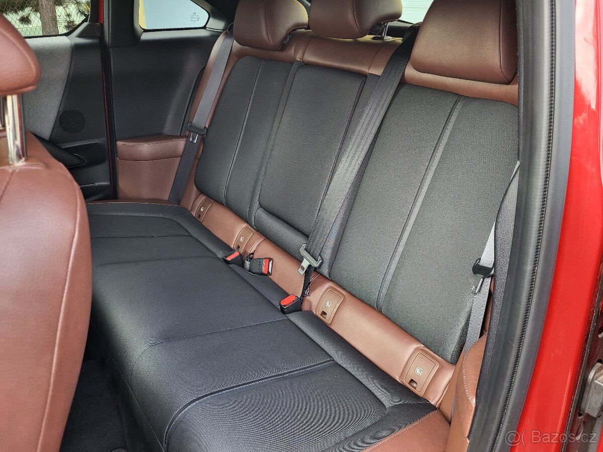 Mazda MX-30 e-SKYACTIV, First Edition - 15