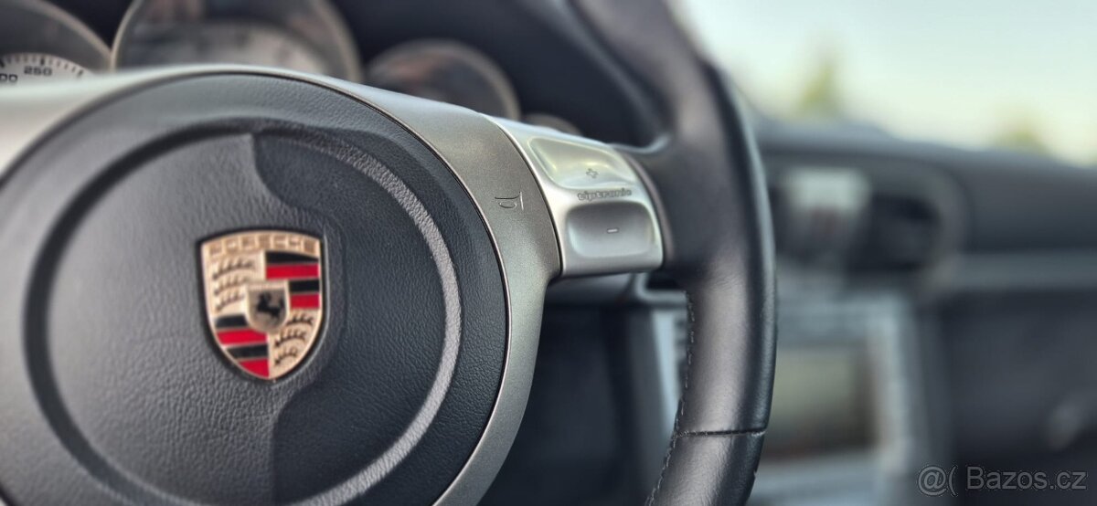Porsche 911 997 Carrera 4S - 15