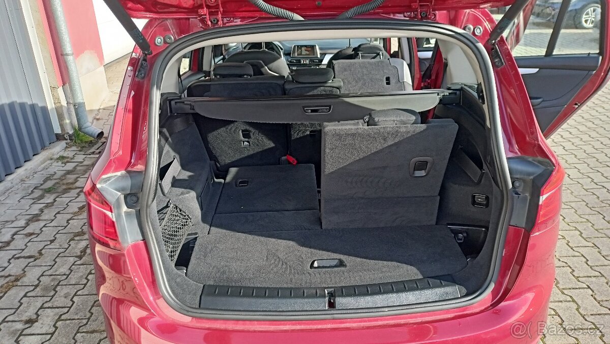 BMW 218d GRAN TOURER 7 míst 84tis km krásný kus - 15
