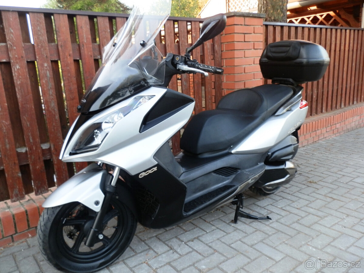 Kymco Downtown 300i - 15
