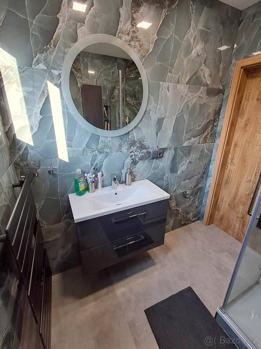 Domeček se zahradou - 15