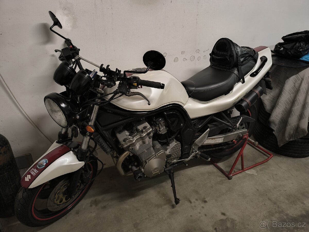 Suzuki Bandit 600f - 15
