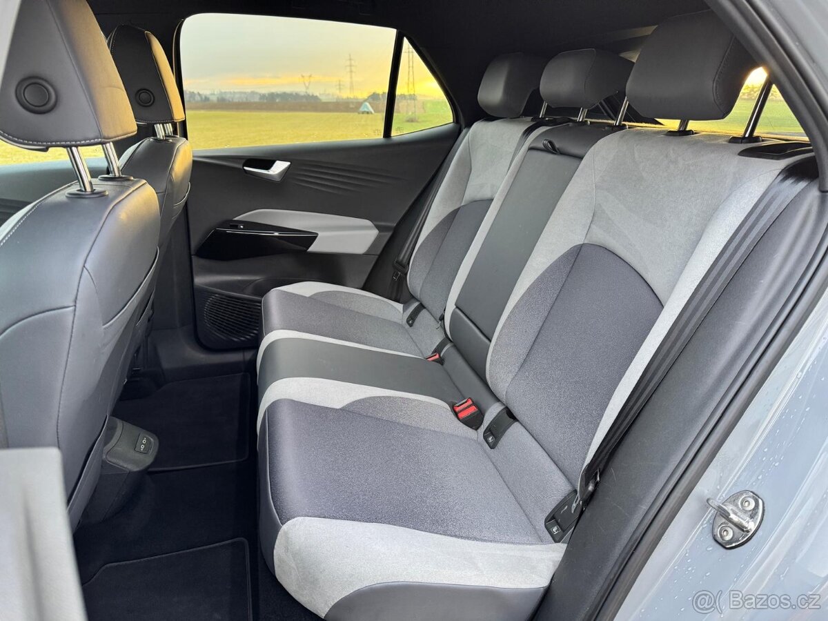 Volkswagen ID.3, 62kWh, SoH90%,KEYLESS,Matrix s DPH 417000,- - 15