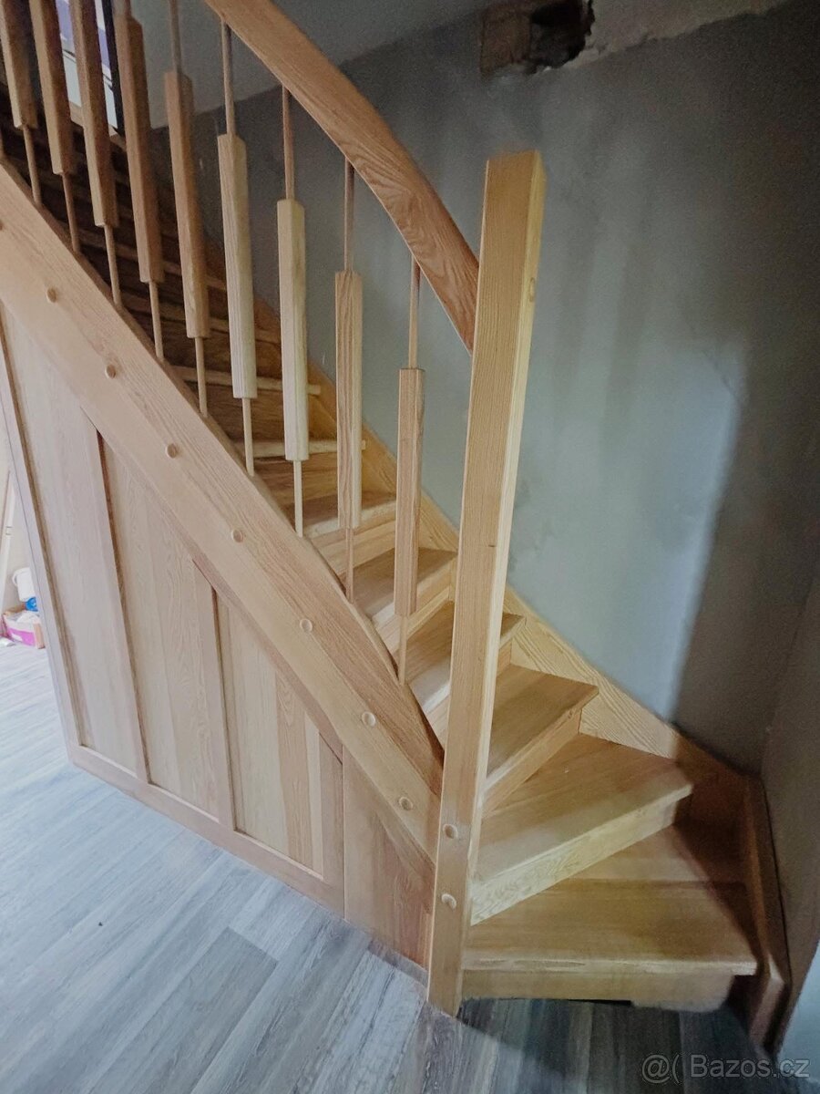 Prodej domu Mala Veleň - 15