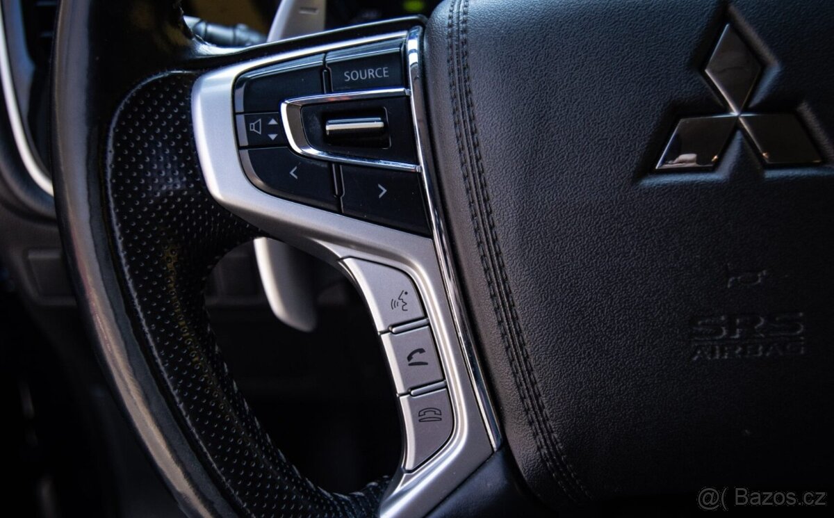 Mitsubishi Outlander PHEV 2.4 AWD - 15