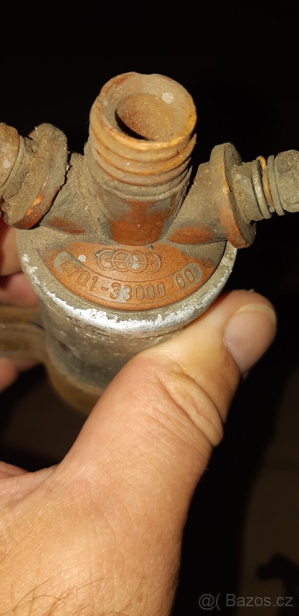 Spoustu starožitností z války na prodej - 15