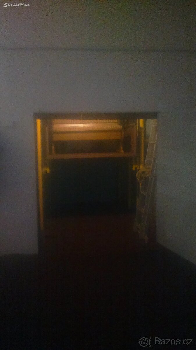 Pronájem nebytových prostor. - 15