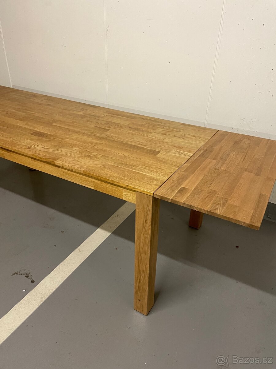 Jídelní stůl Kave Home Isbel - 15