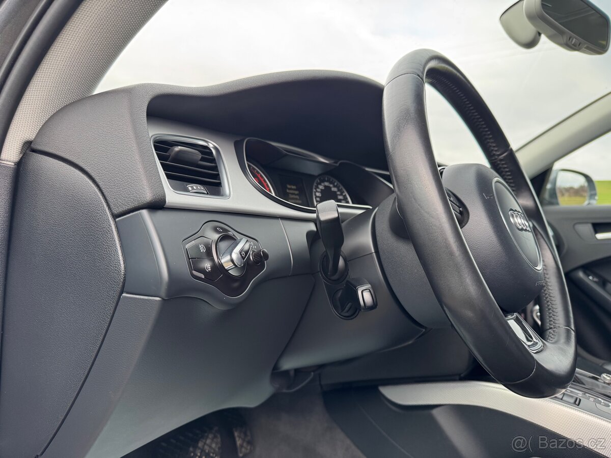 Audi A4 Combi 2.0 Tdi 110 Kw S-line Rok 10/2015 - 15