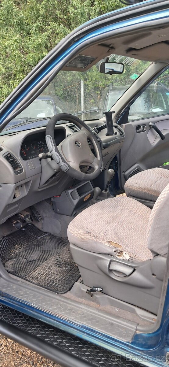 Nissan Terrano 2,7 TDI Camping BEZ KOROZIE ŚPANIELSKO - 15