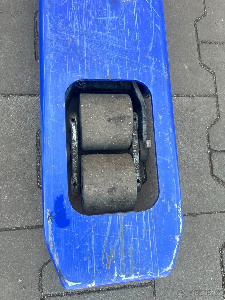 Paletový vozík s váhou do 2 200 a 2300kg - 15