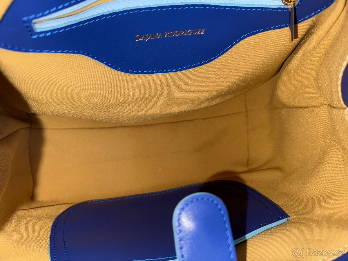 Sara Iris kožená vyšivaná kabelka Dajana Rodriguez - 15