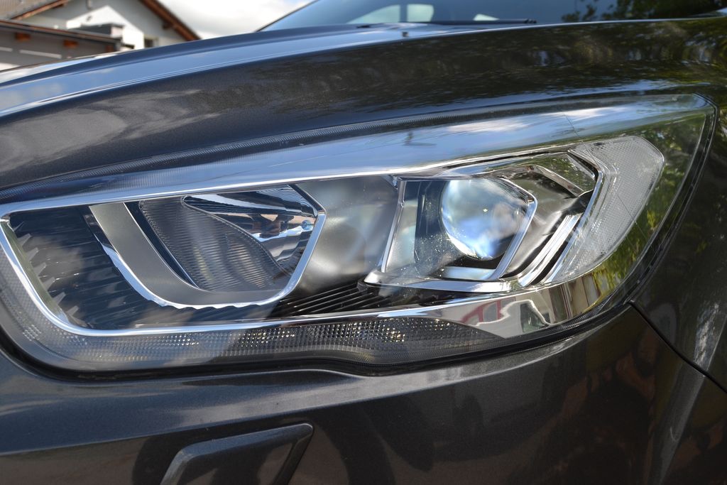 Ford Kuga 2.0 TDCi 110kW Cool&Connect 4x4 TOP STAV - 15