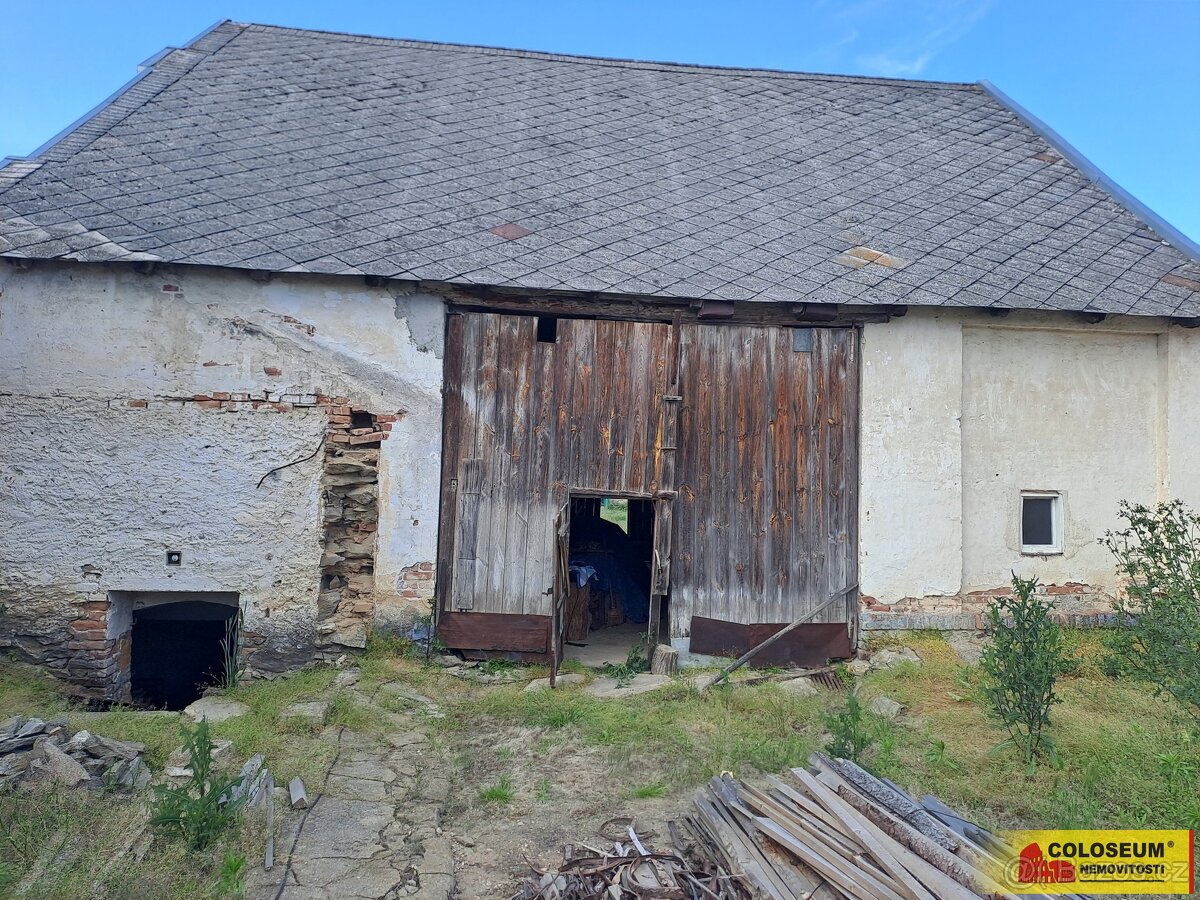 Kuchařovice, RD 4+1,190 m², zahrada, stodola – rodinný dům - 15