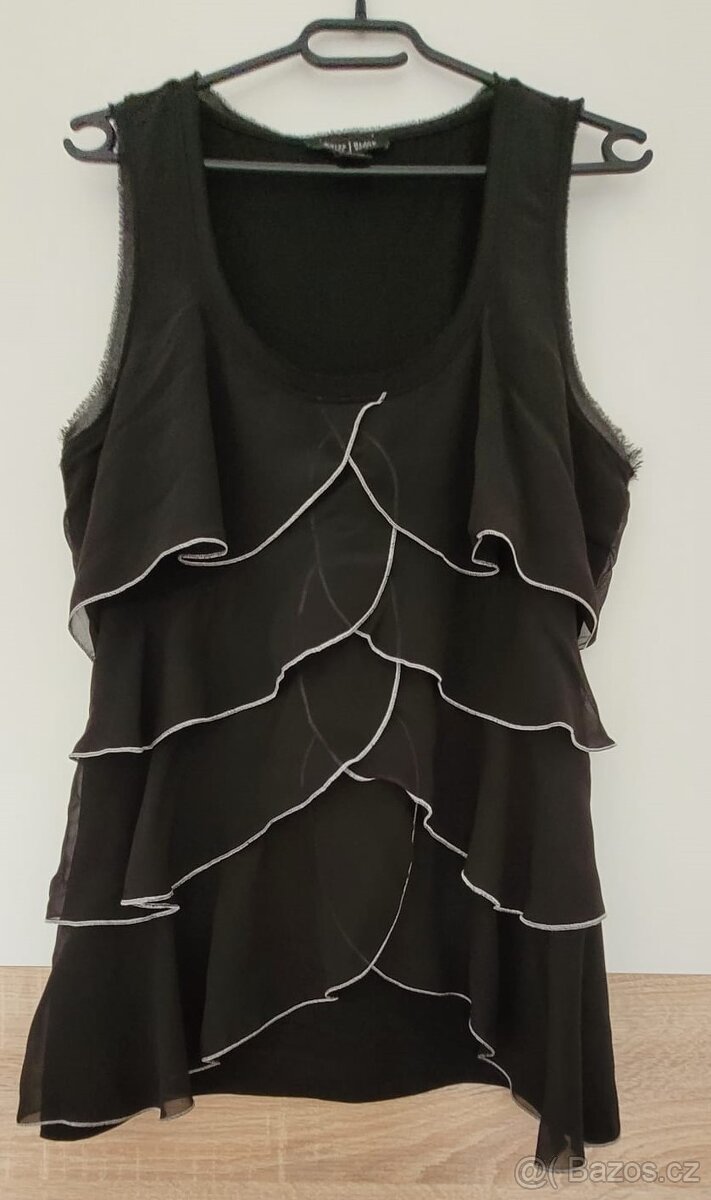 BALÍK OBLEČENÍ VELIKOST L - 15