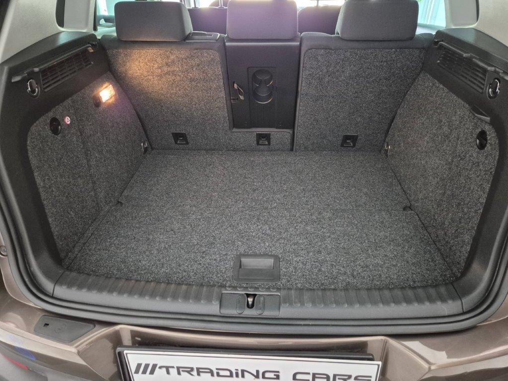 Volkswagen Tiguan 2.0 TDI 4 MOTION R-Line - 15