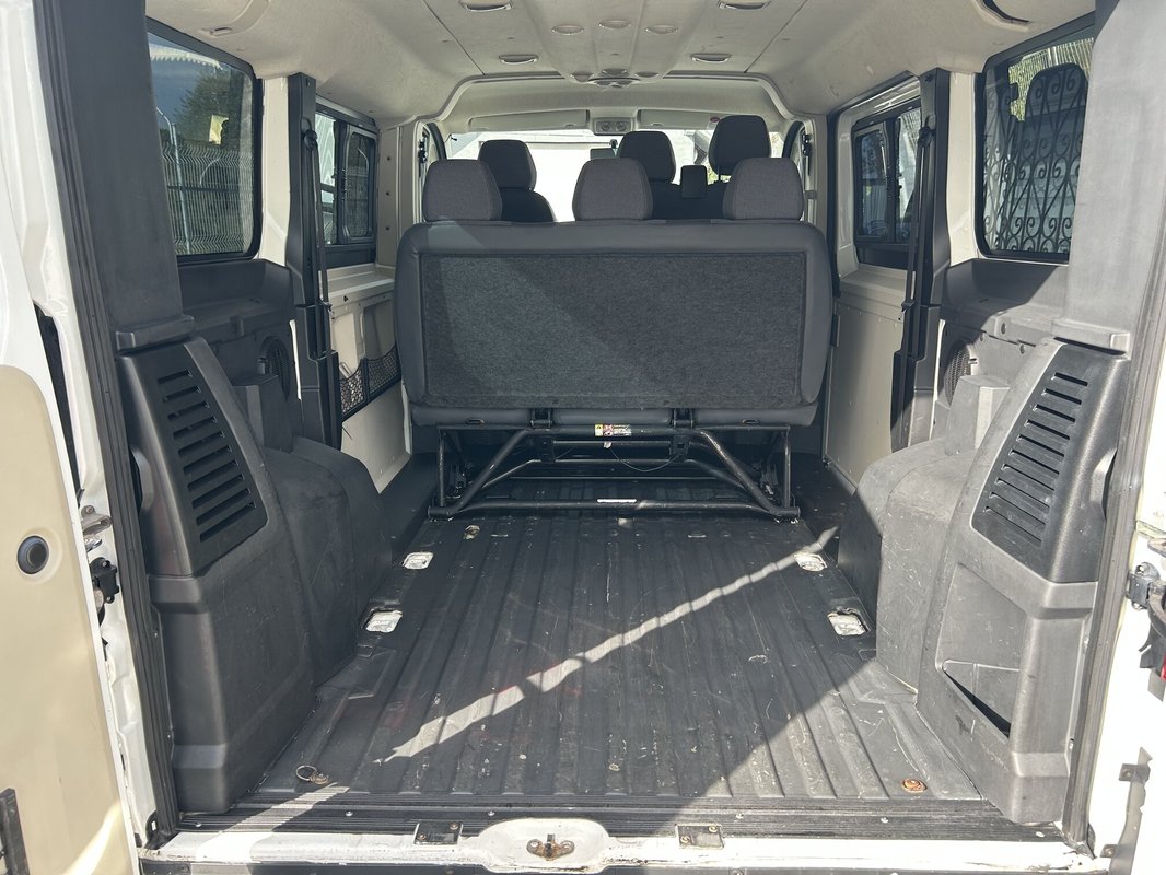 Peugeot Boxer 2.2 HDI 6 Míst 2012 81 kw - 15